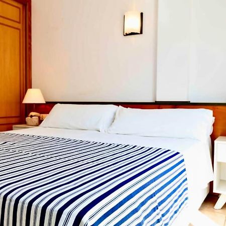 Ferienwohnung Apartamento Sa Varadero 2S Vista Mare Laterale Es Pujols Exterior foto