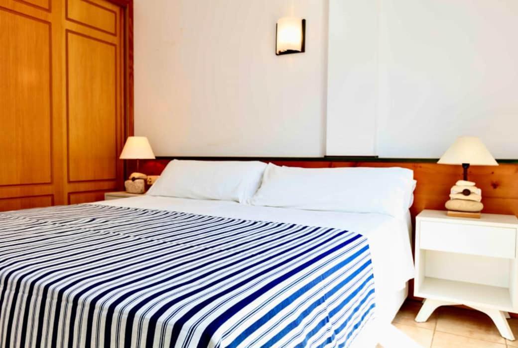Ferienwohnung Apartamento Sa Varadero 2S Vista Mare Laterale Es Pujols Exterior foto